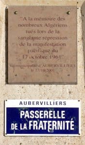 Aubervilliers passerelle de la fraternite plaque retuschiert